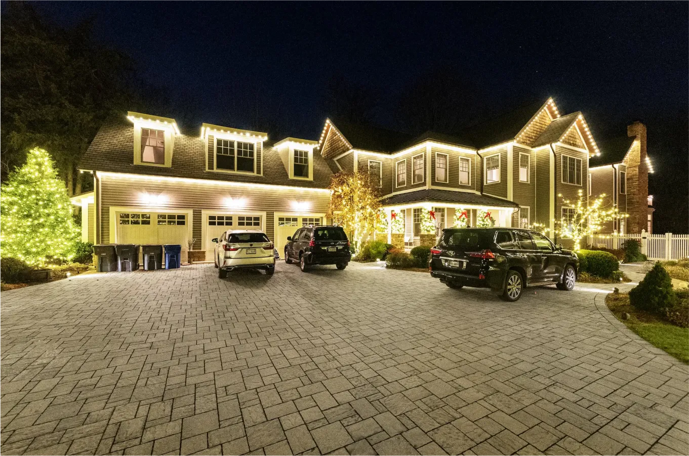 holiday residential lighting installation